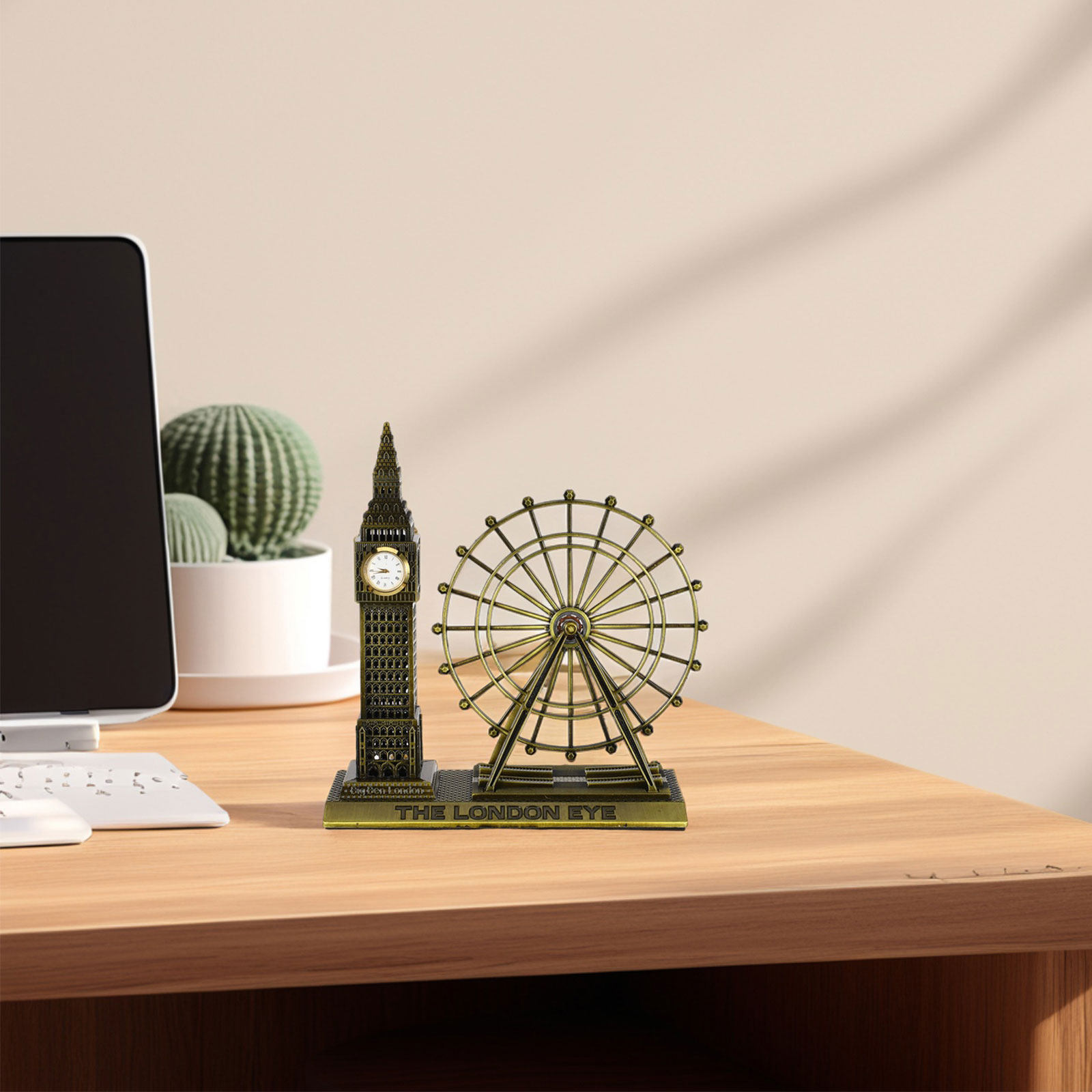 Alloy London and London Eye Mi - Home Office England ulasan dan harga
